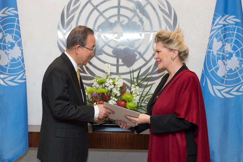 New Permanent Representative of Hungary Presents Credentials