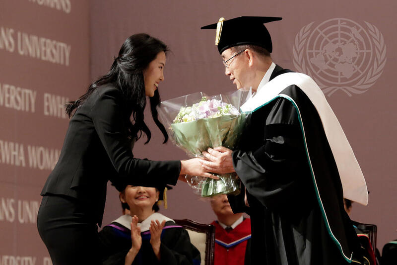 Secretary-General Receives Honorary Degree from Ehwa Women's University, Seoul