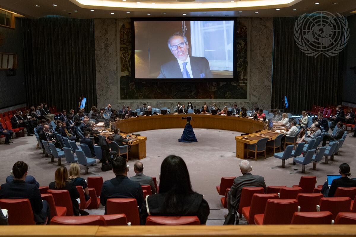"Rafael Mariano Grossi (on screen), Director General of the International Atomic Energy Agency (IAEA), addresses the Security Council on threats to international peace and security."