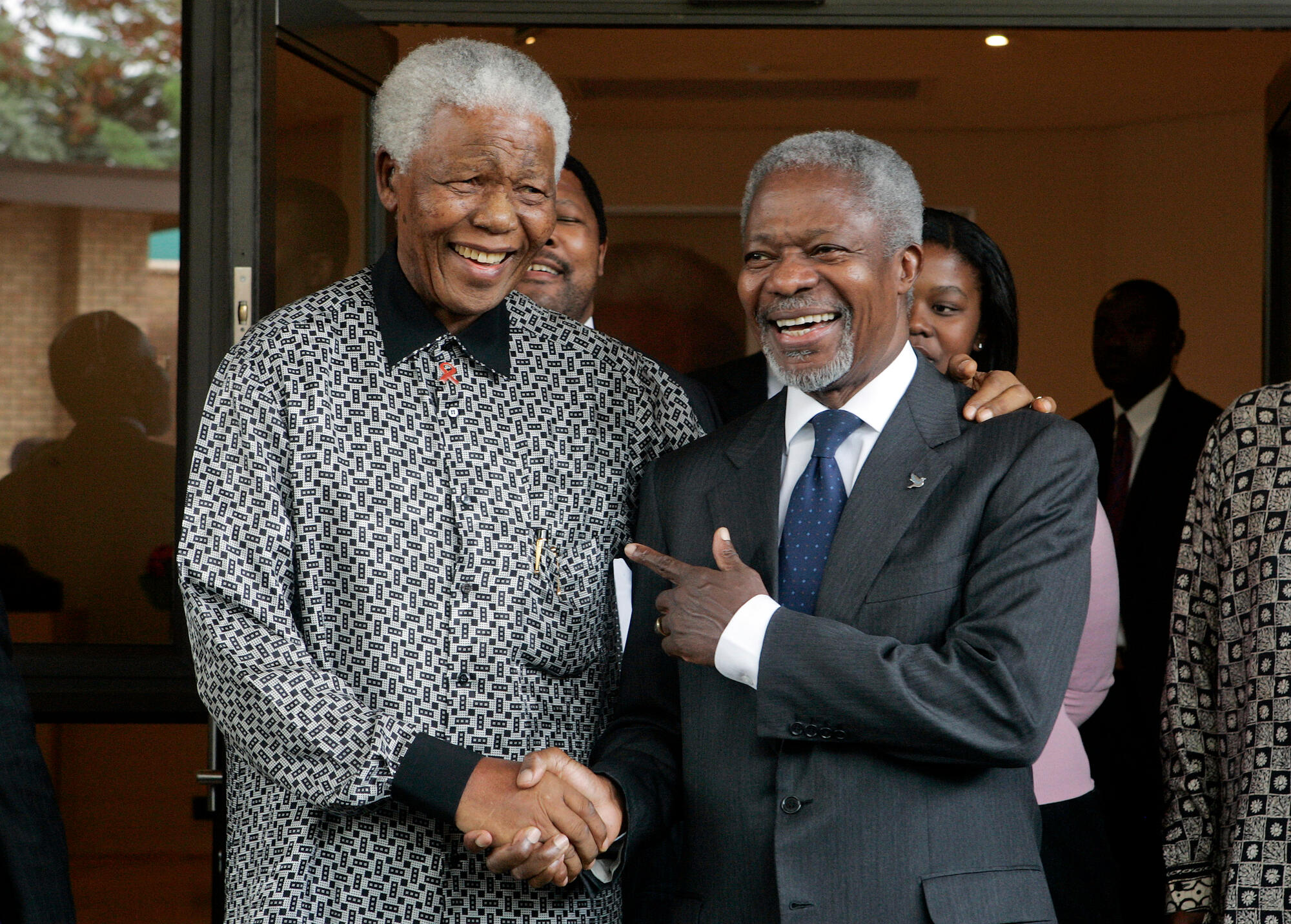 Secretary-General Kofi Annan (right) meets with former South African President Nelson Mandela in Houghton, Johannesburg, South Africa today.